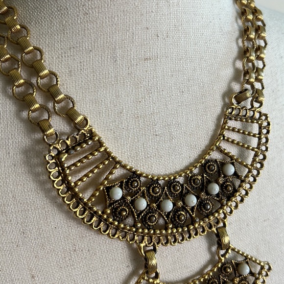 Vintage Goldette-style 1960s necklace white stones - Picture 3 of 16